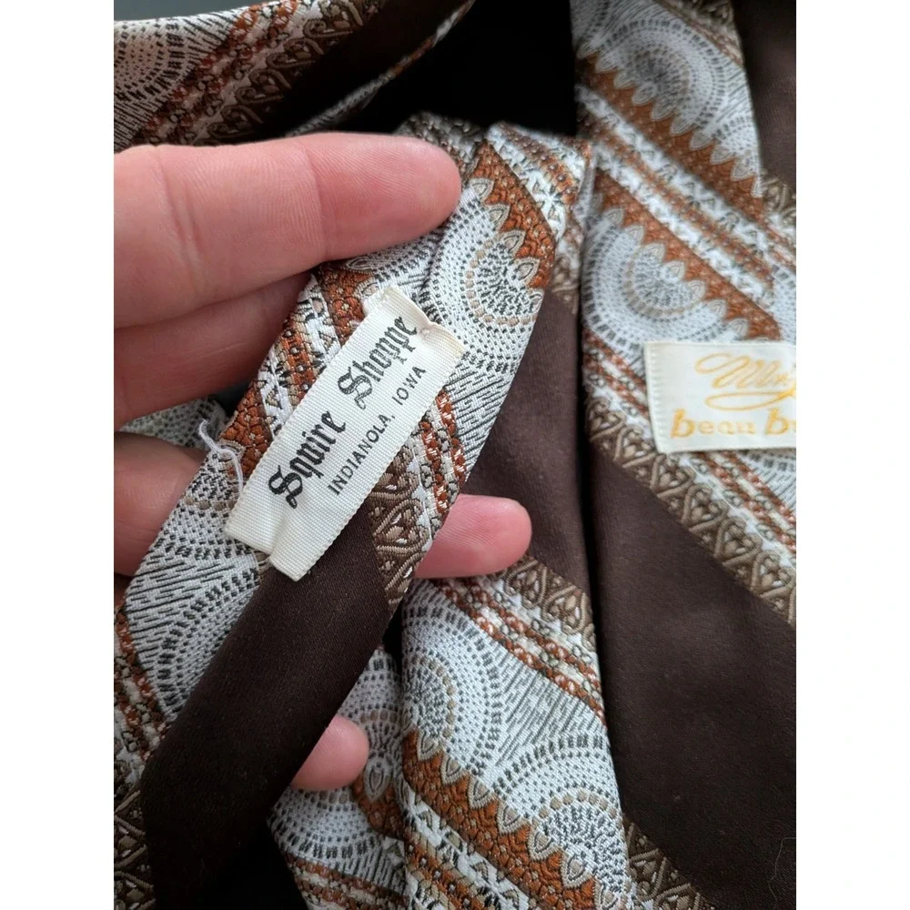 Vintage Mr. John Beau Brummel Tie 56